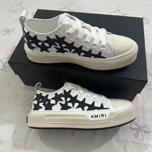 Amiri Black Star Print Low-Top Sneakers